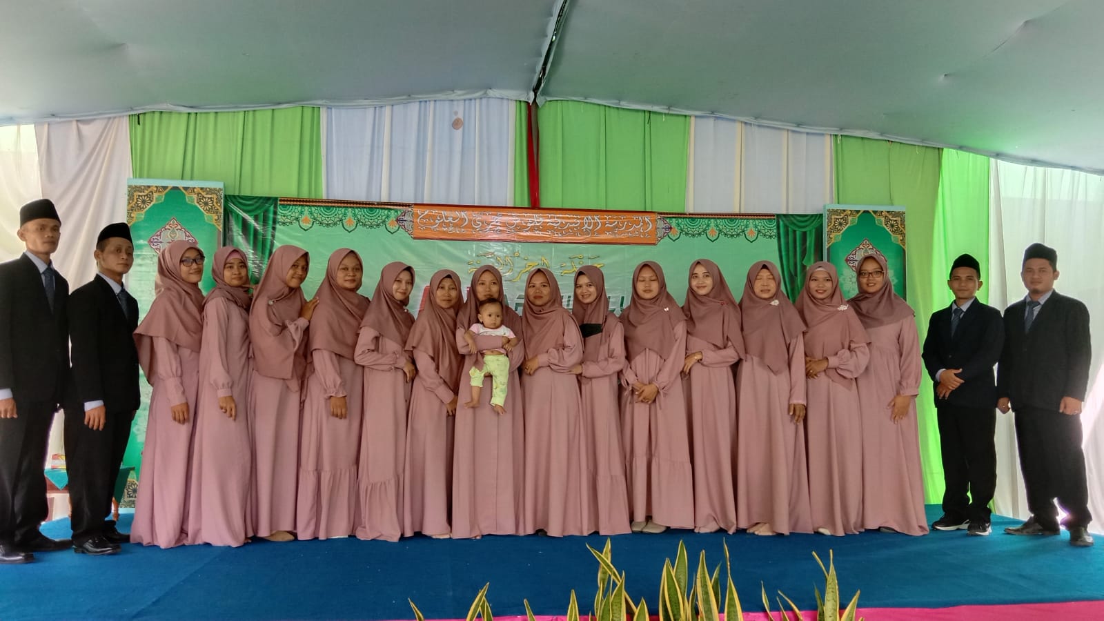 DEWAN ASATIDZ