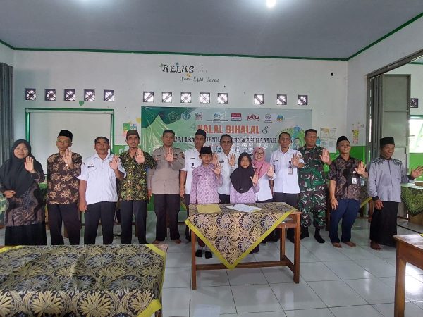 MI PLUS JARYUL ULUM MENUJU SEKOLAH RAMAH ANAK