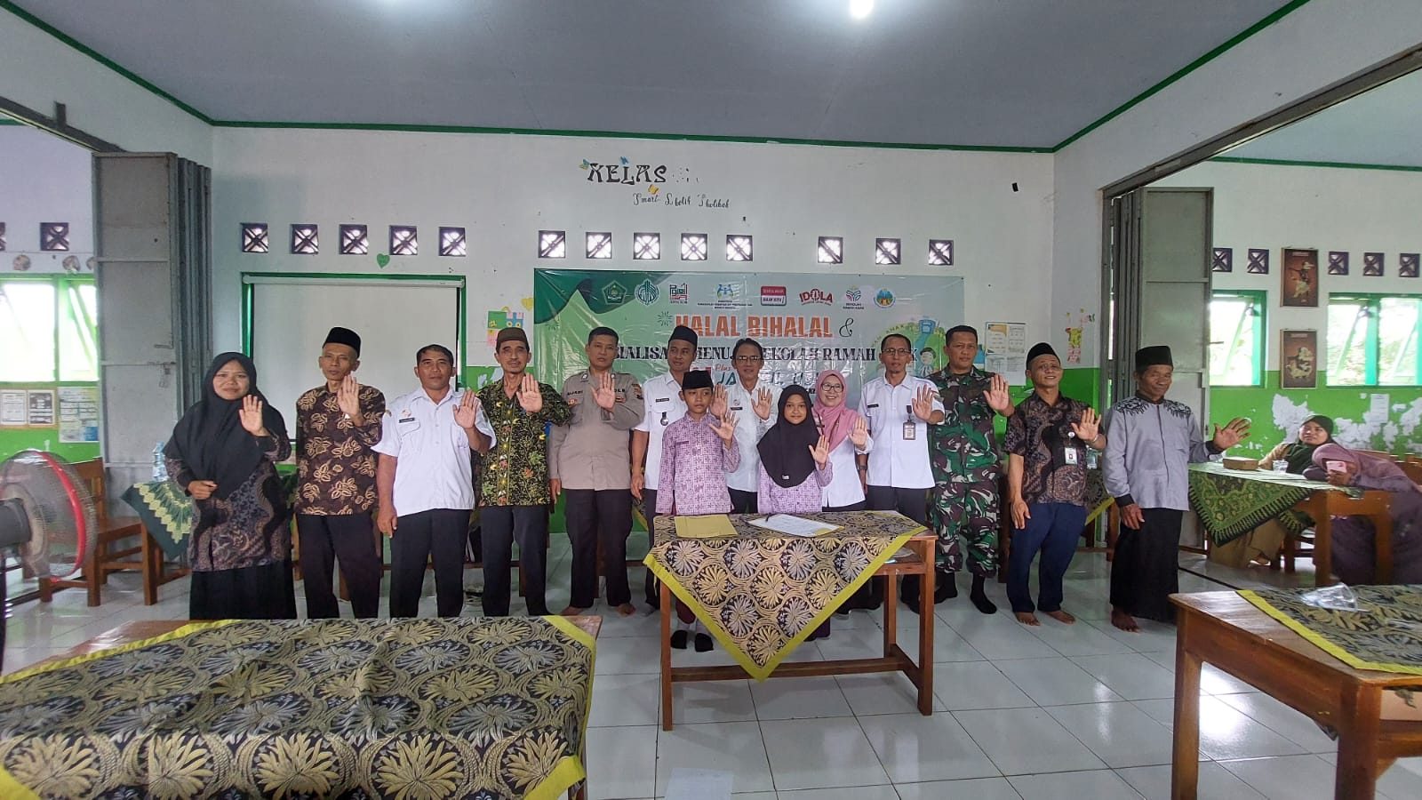 MI PLUS JARYUL ULUM MENUJU SEKOLAH RAMAH ANAK