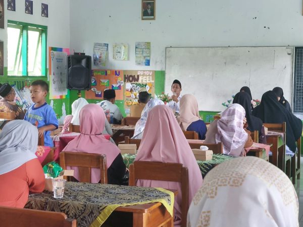 Murid MI Plus Jaryul Ulum Kalipurwo TP 2023-2024 LULUS 100 %