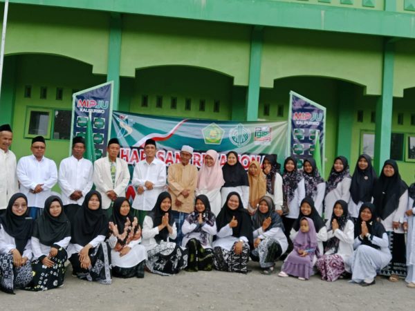 MI PLUS JARYUL ULUM GELAR APEL PERINGATAN HARI SANTRI NASIONAL 2024